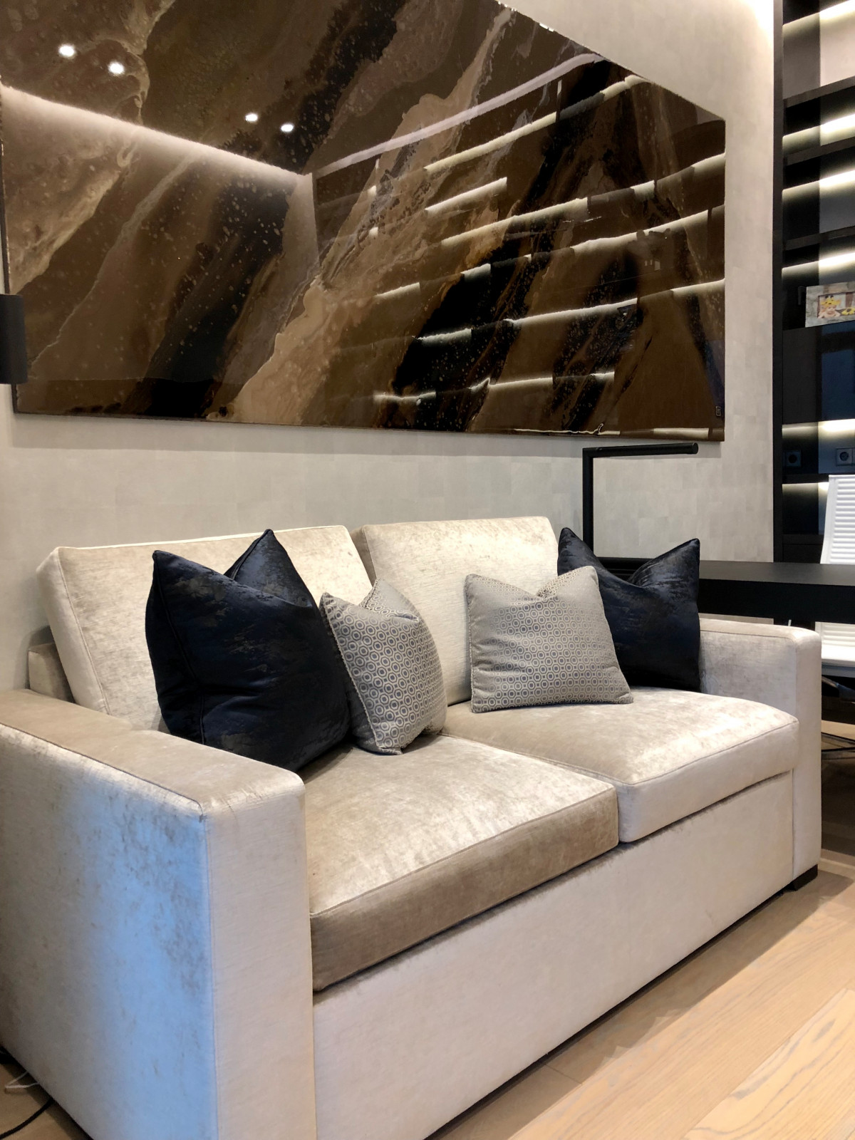 River Side Penthouse. Пентхаус в River Side