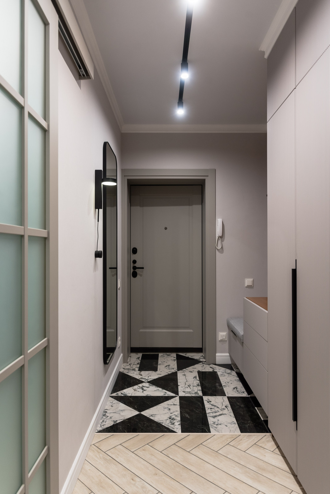 ЖК "АртСити" Прихожая и Санузлы