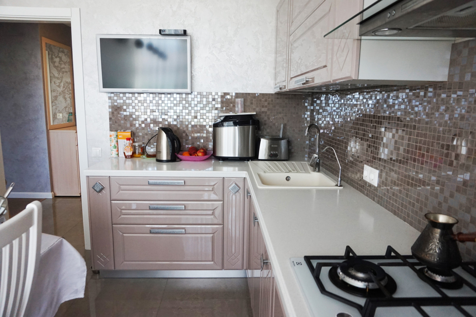 Энгельс, наб. Рудченко