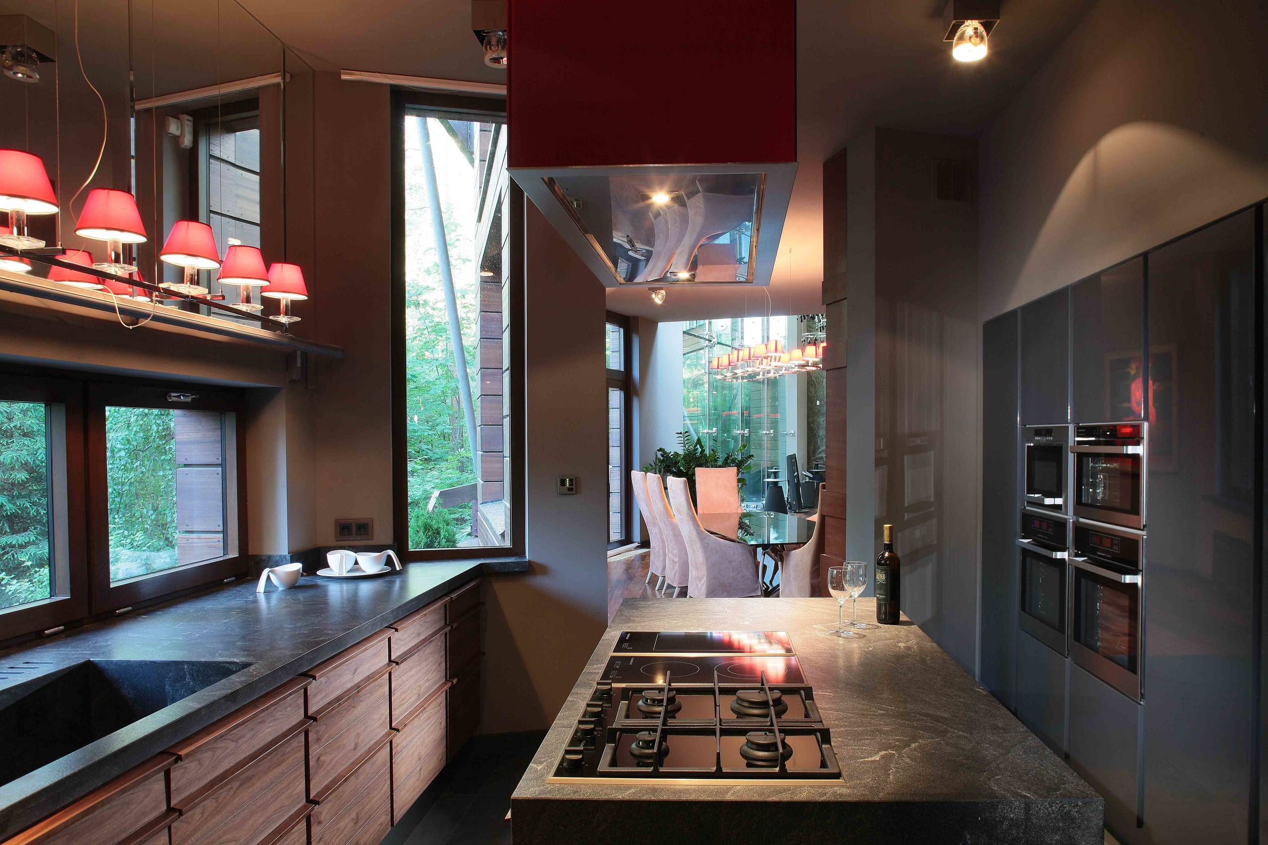 Проект недели: Открытая гостиная с панорамными окнами