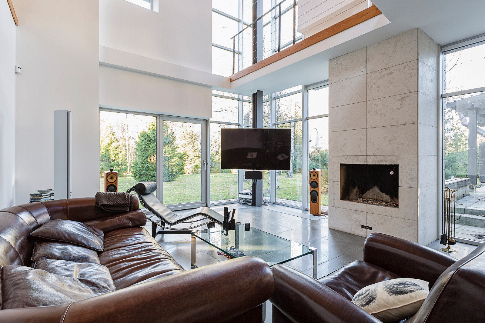 Загородный дом в современном стиле.