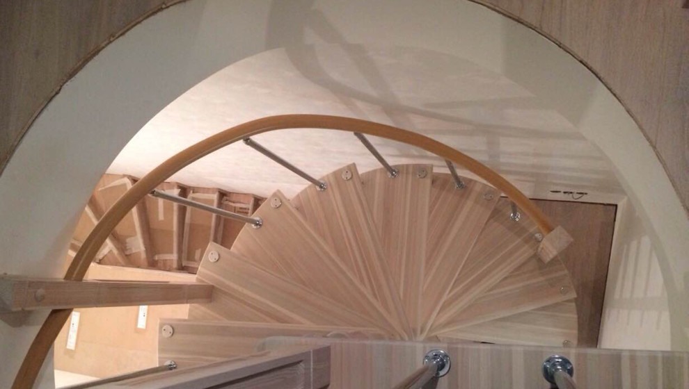 Обложка проекта: Винтовая лестница