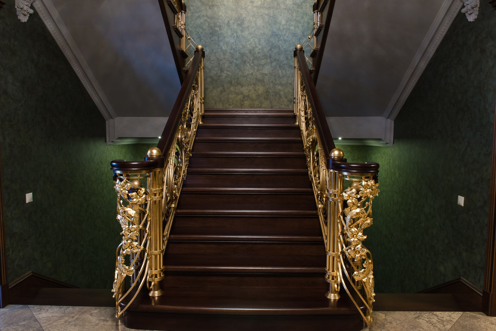 Холл первого этажа