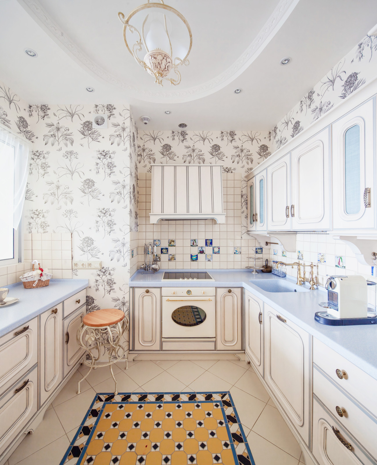 Фотоохота: Цвет столешниц для кухни — 21 решение