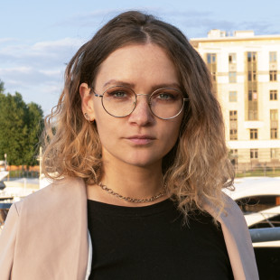 Алена Заживихина