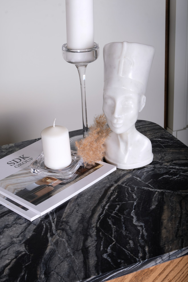 Стол для макияжа Briotti