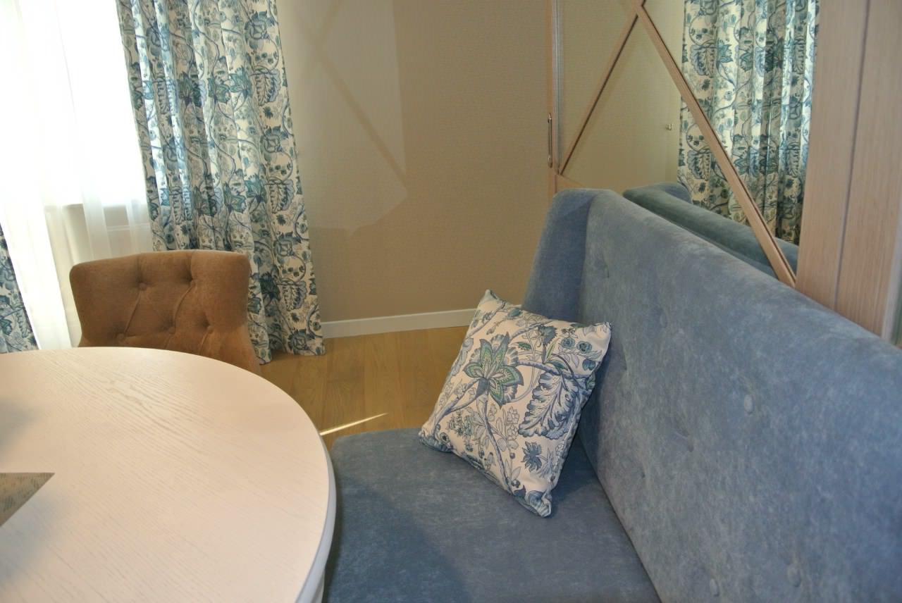 м. Звездная