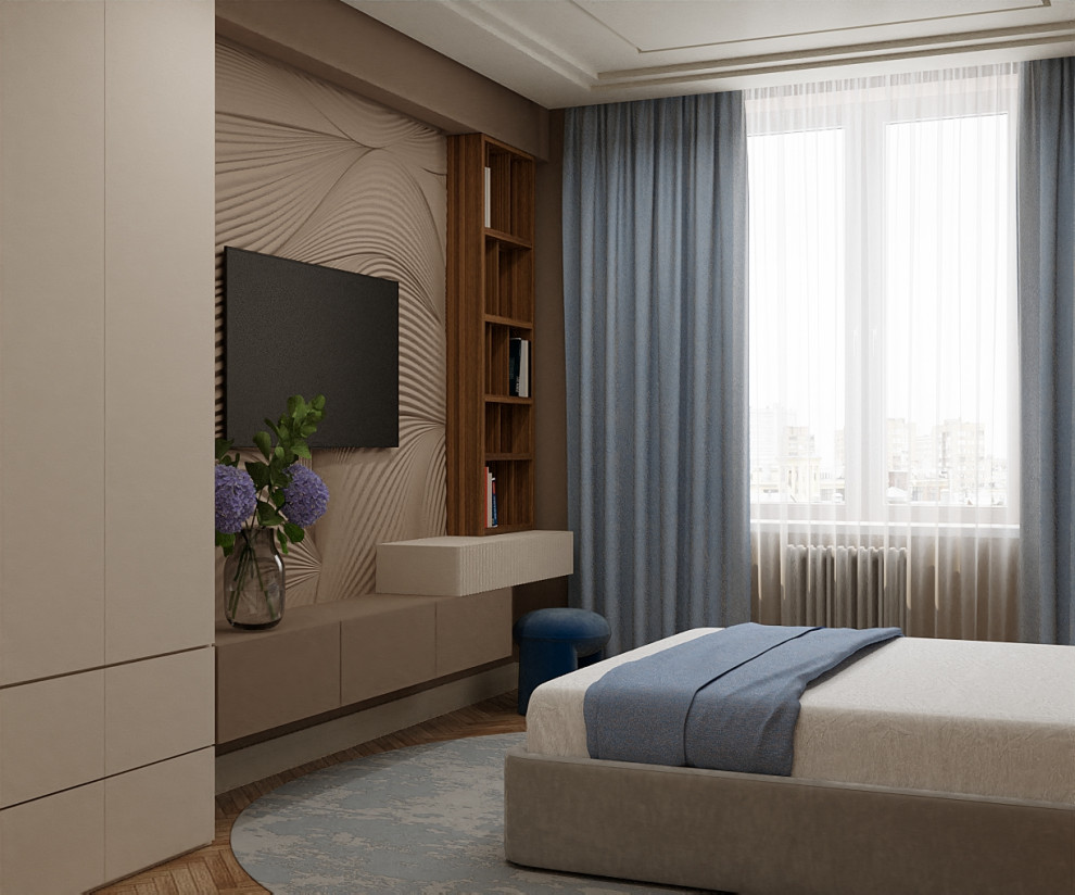 Спальня с атмосферой отеля на побережье.