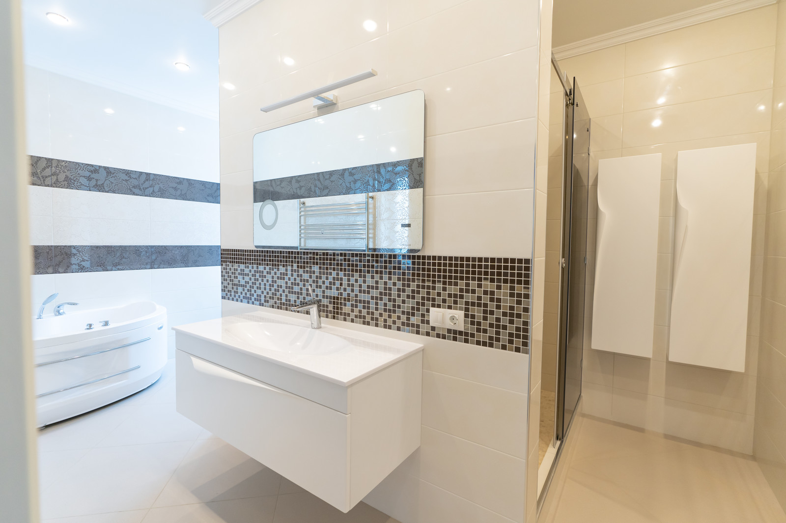 Ремонт и отделка коттеджа 200м2 в поселке Вешки