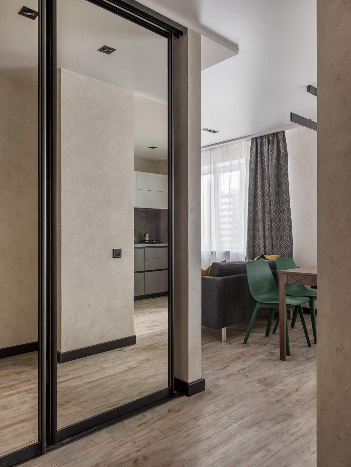 «Молодой и холостой»