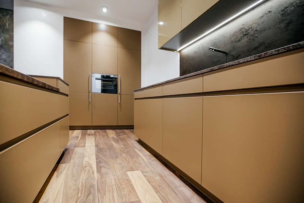 Кухня в пряных тонах