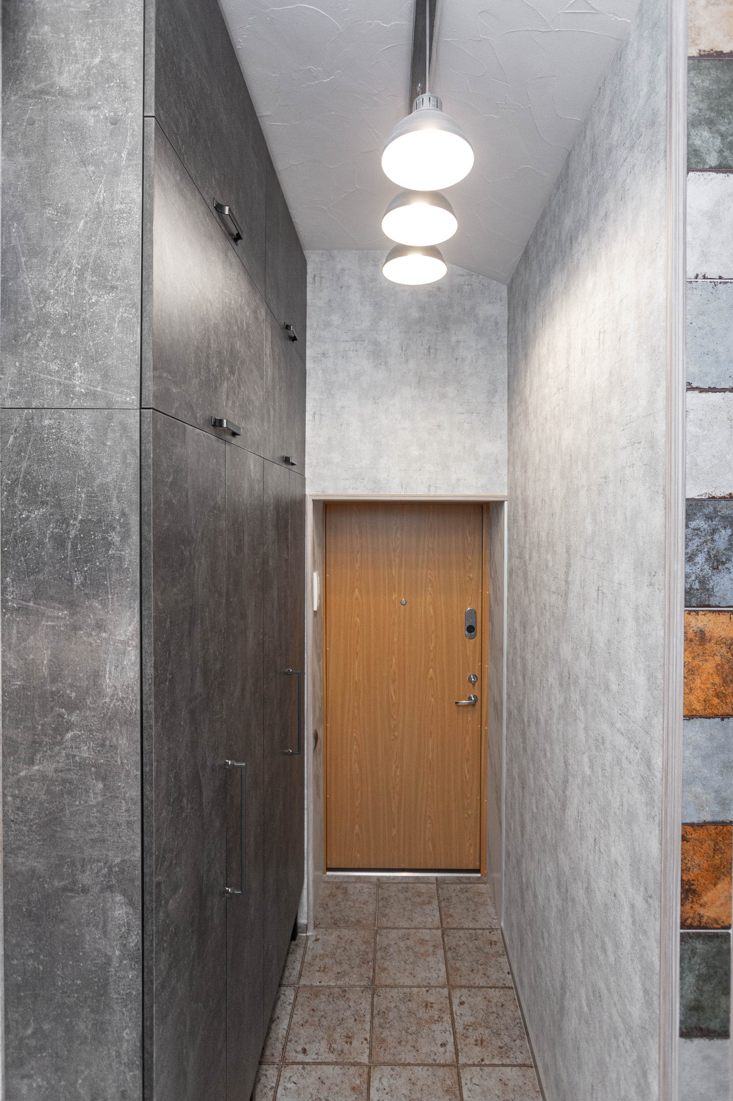 Шкаф в очень узкую прихожую