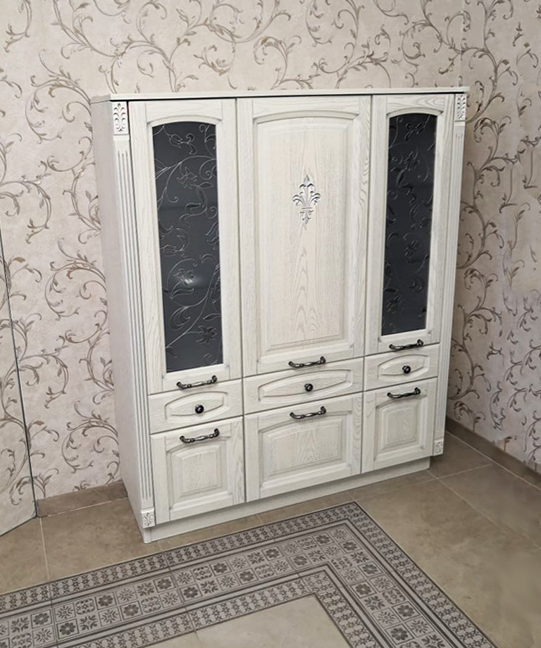 Обложка проекта: Шкаф универсальный