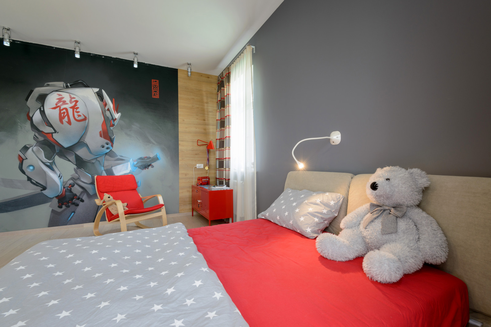 Современная квартира с Сибирским характером.