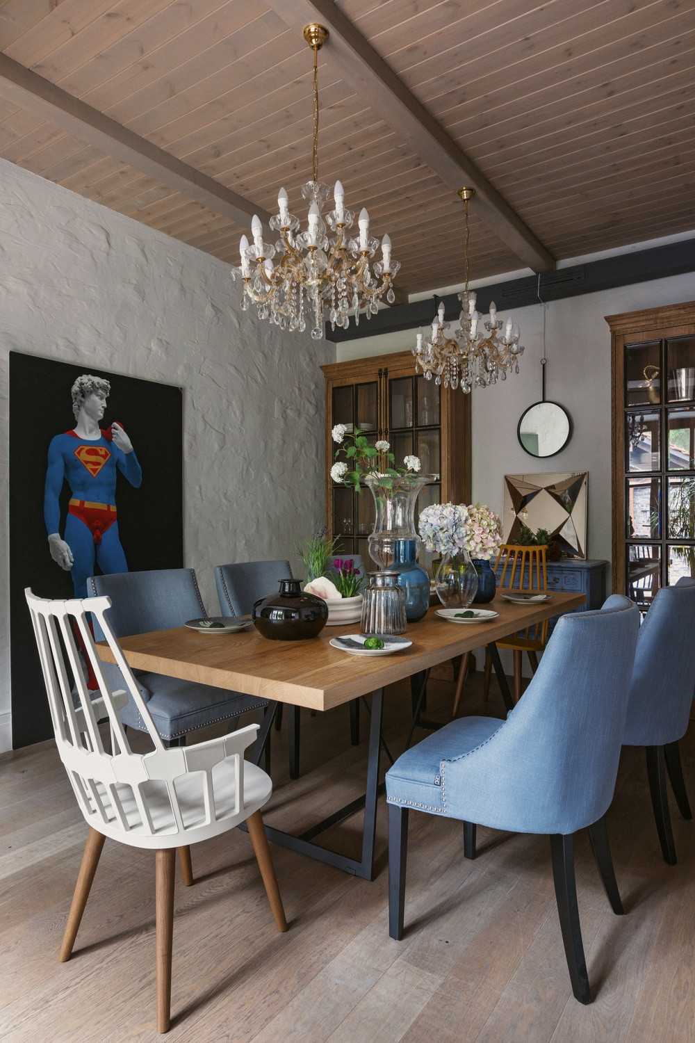 Дом в соснах