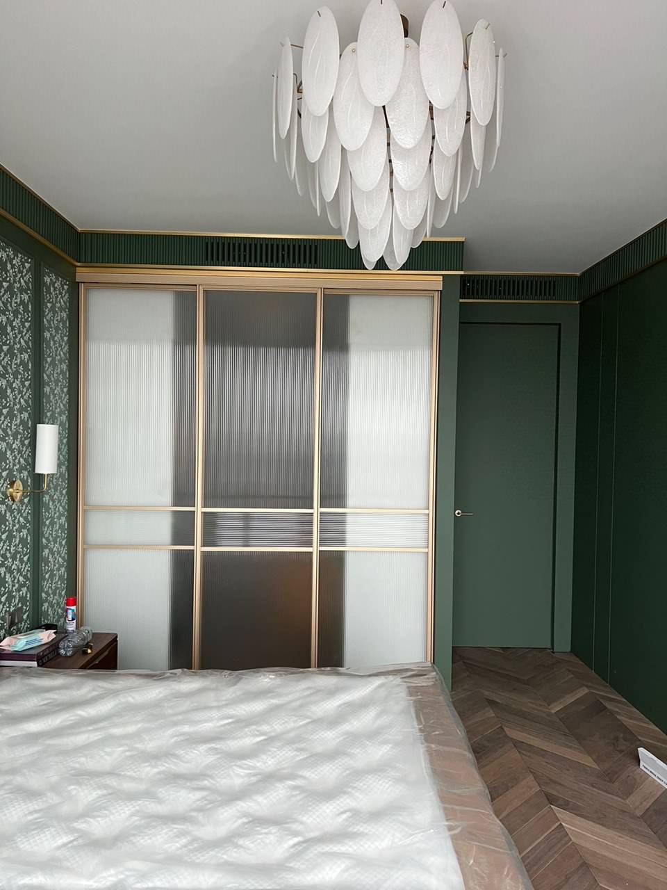 Обложка проекта: Двери купе для шкафа