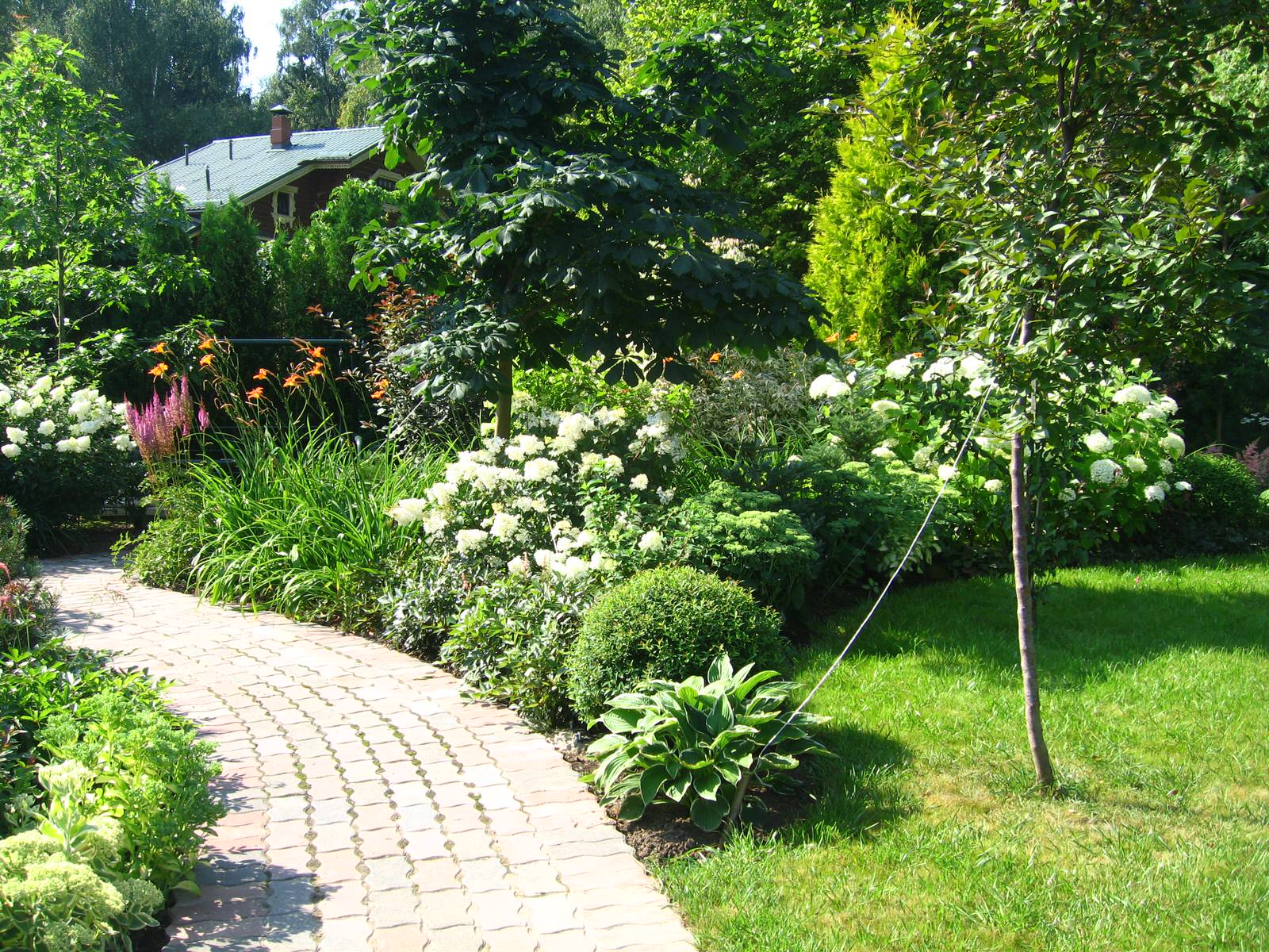 Сад в английском стиле