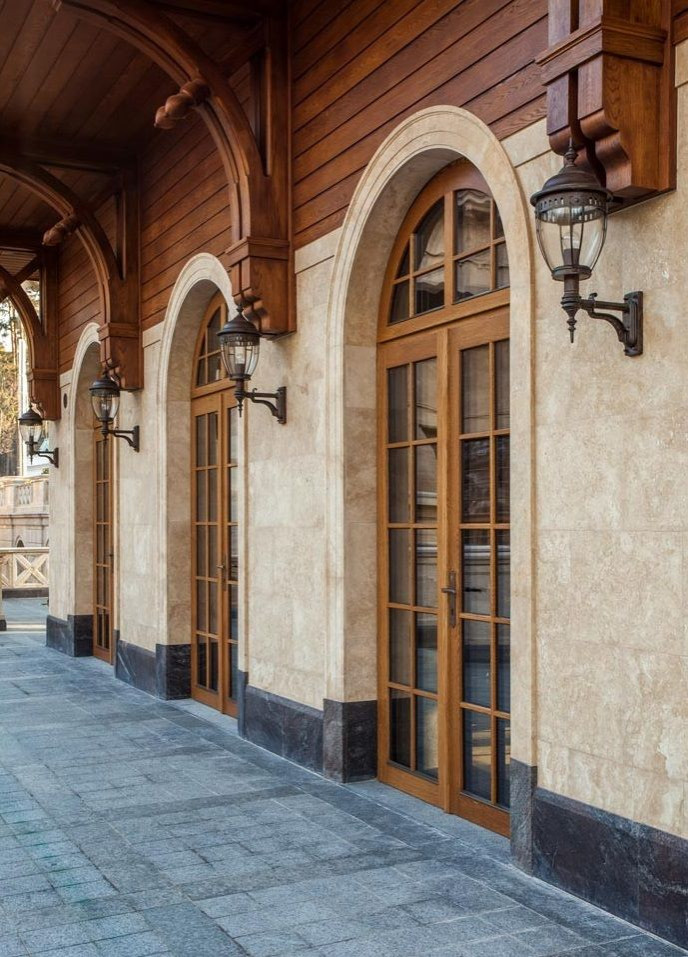 Арочные окна