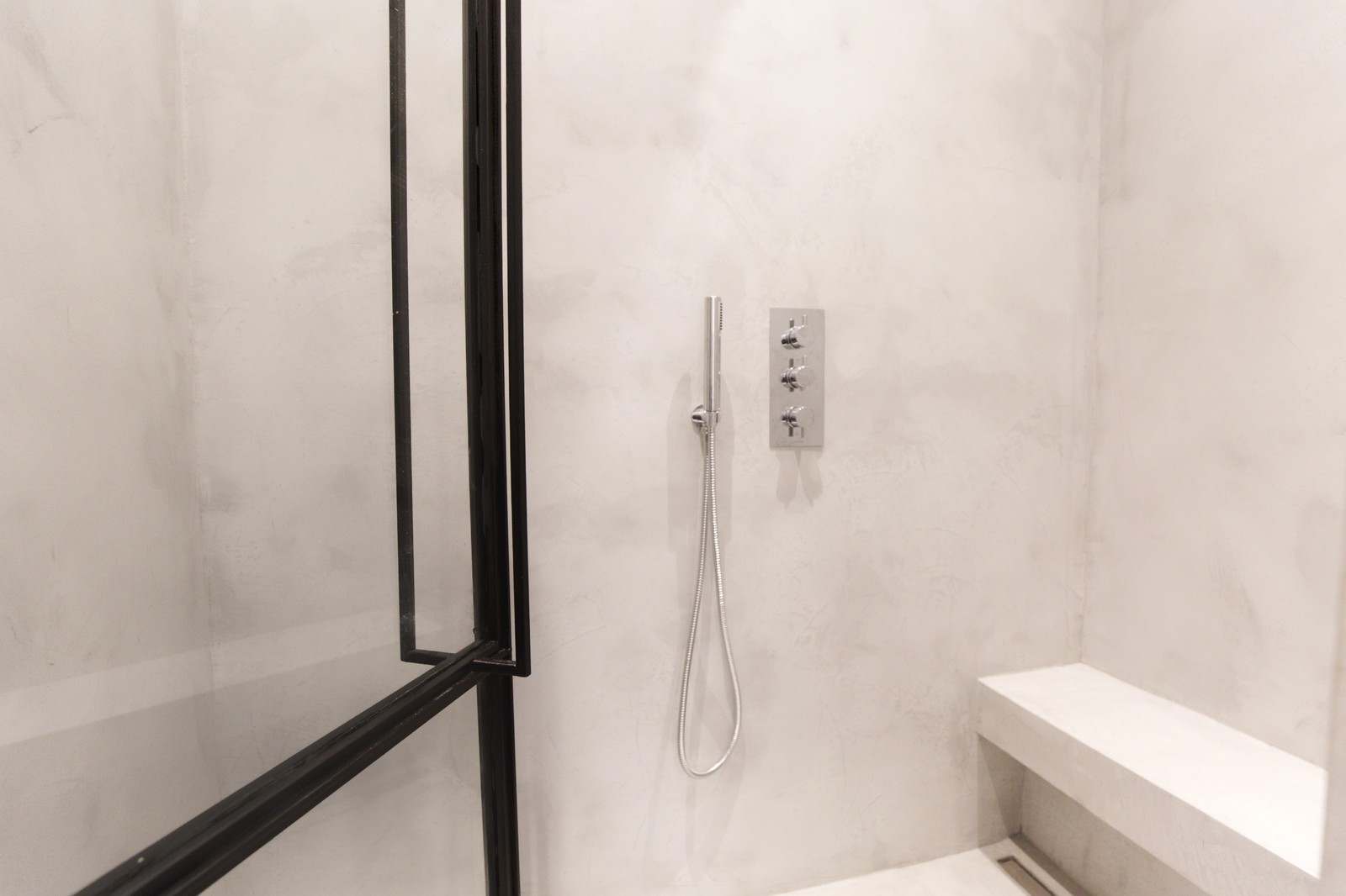 Minimalist Shower area