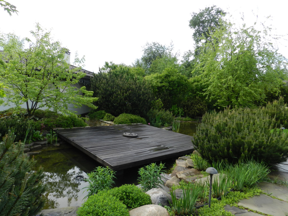 Дом на крутом склоне