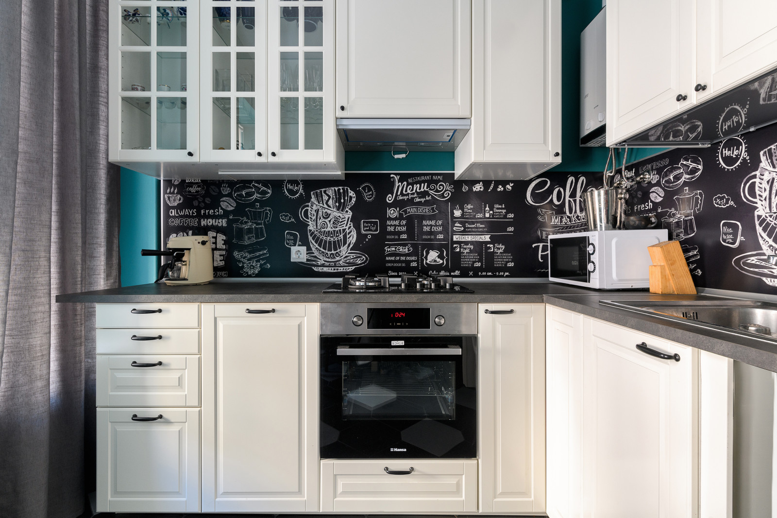 Обложка проекта: 2х-комнатная квартира в аренду в центре Петербурга