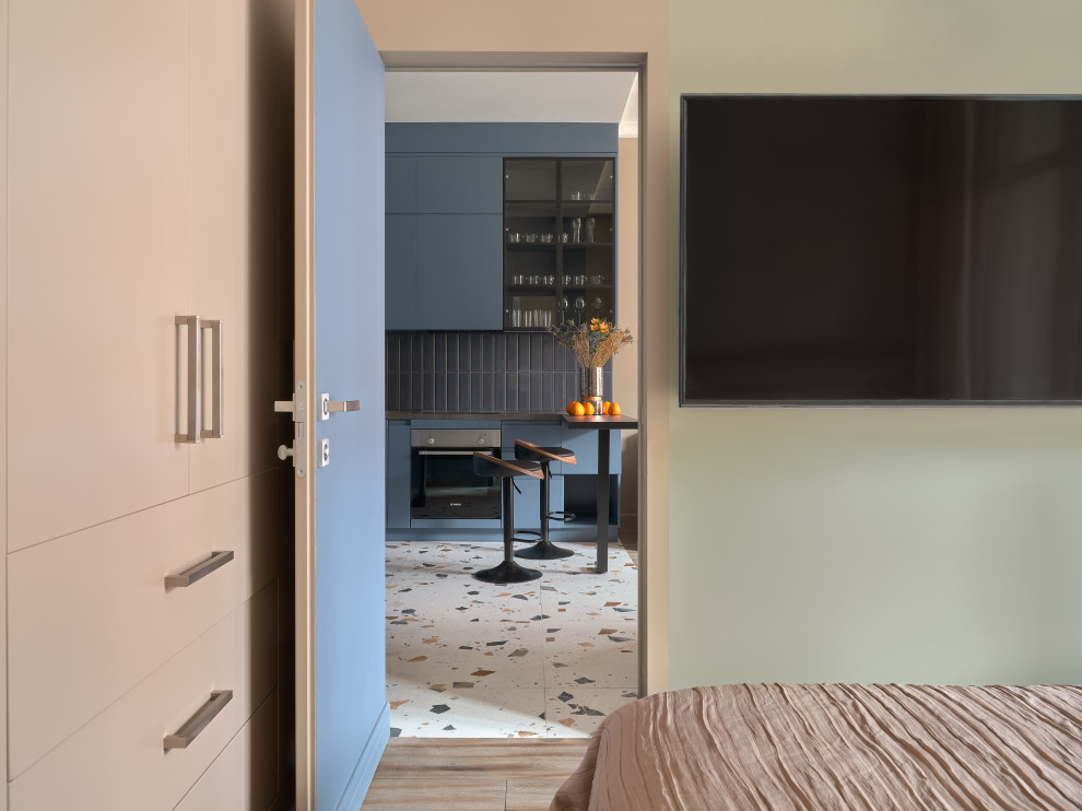 Яркая квартира 46м², Дизайнер Татьяна Нацвина: Публикация Elle Decoration