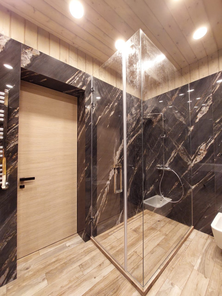 Стеклянная перегородка в душевую