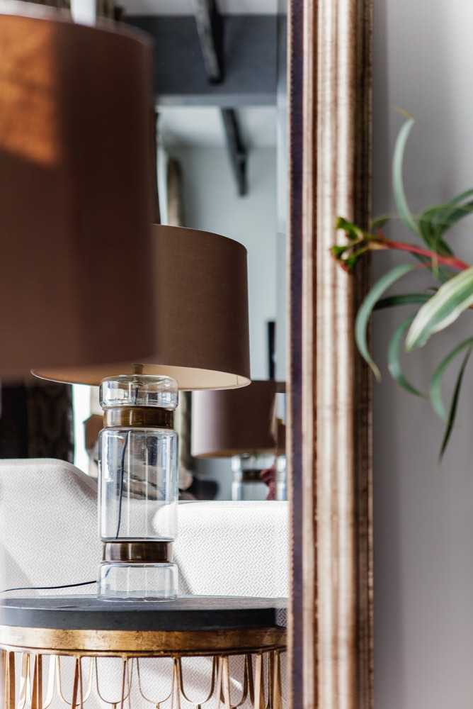 Скромное обаяние буржуа \\ гостиная-кухня