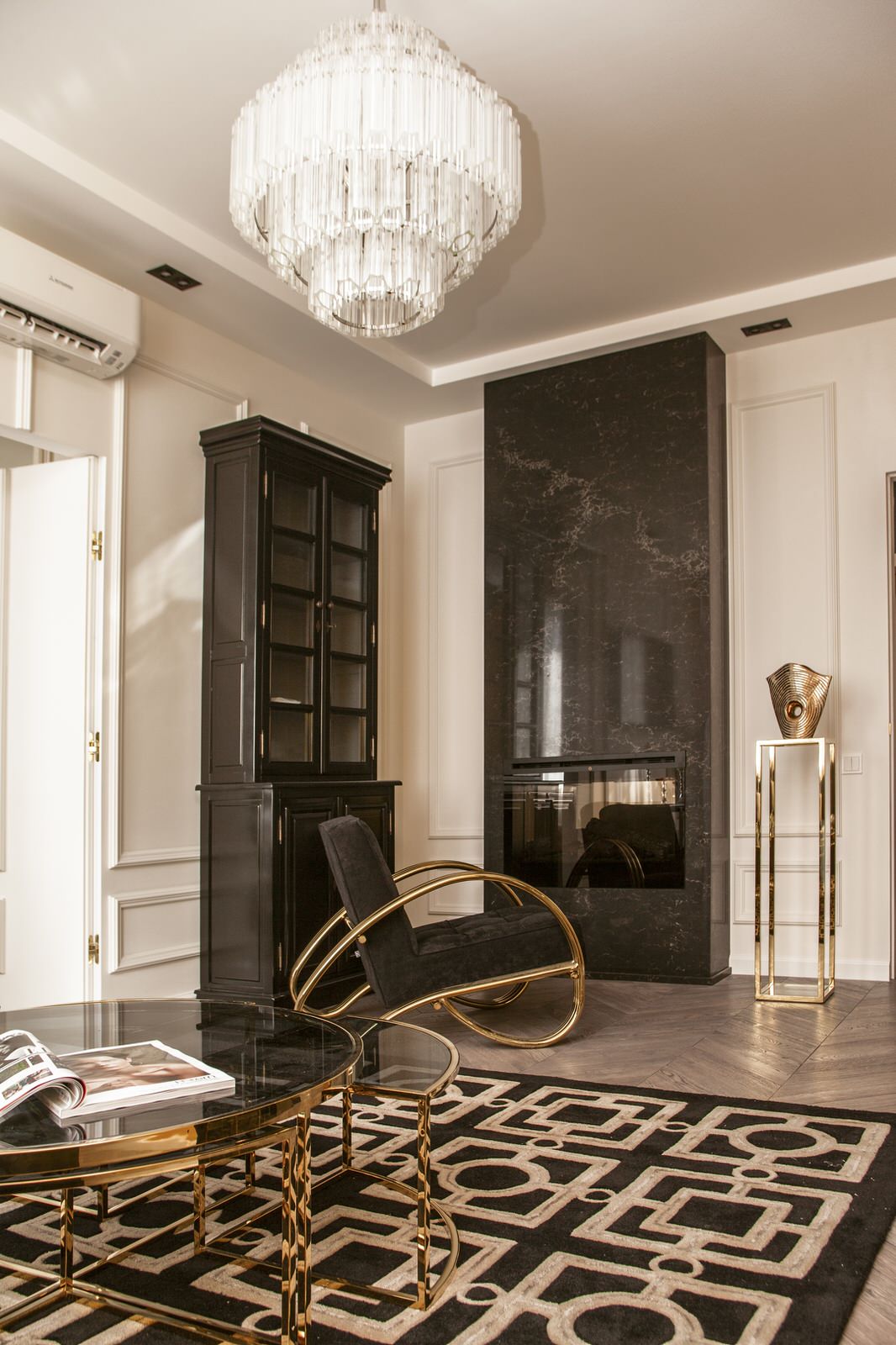 Помпезный Арт-деко в квартире на Нагатинской