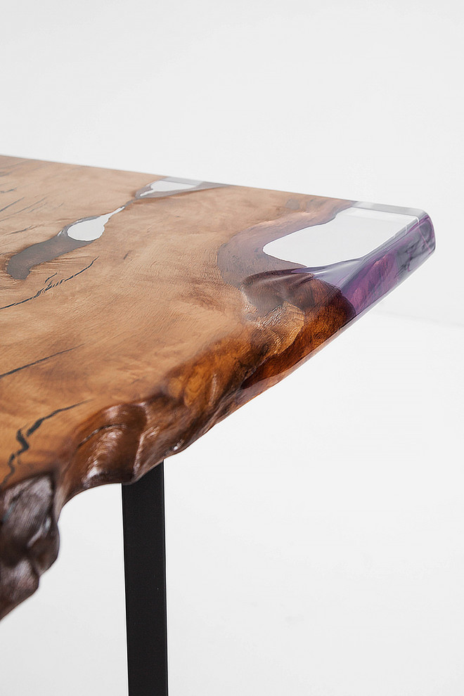 Стол из граба и акрила КЕМ