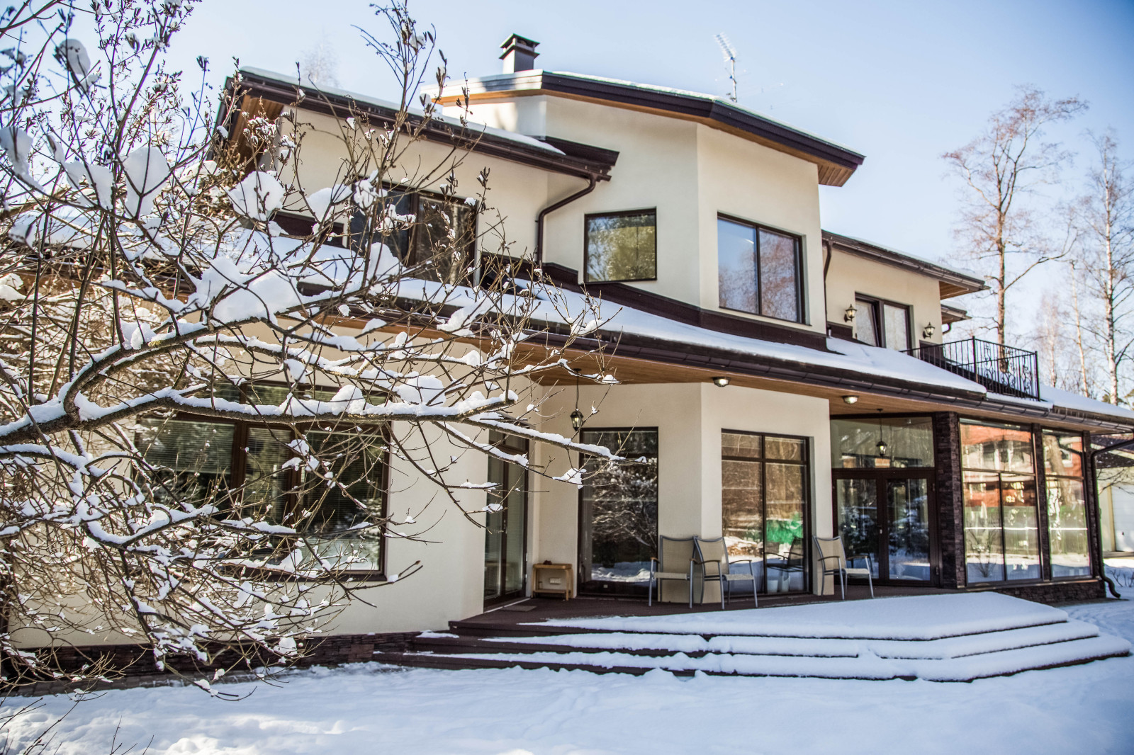 Частный финский каменный дом под Петербургом 320м2