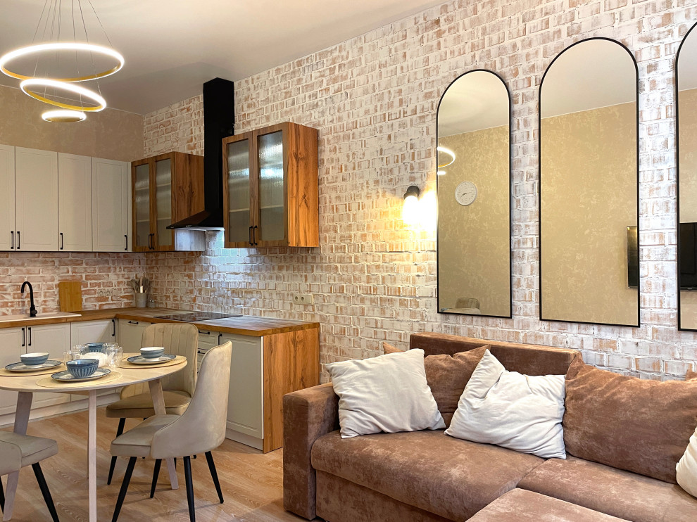 Сказка странствий. Дизайн евро-двухкомнатной квартиры.