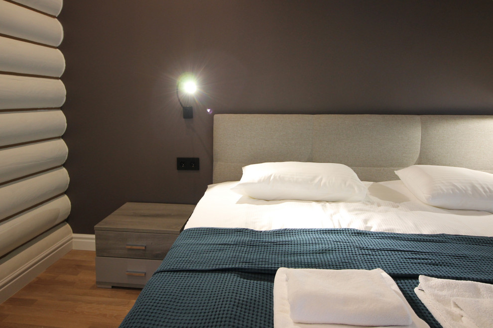 Срубовой коттедж 38 в п.Рощино, Ленинградская обл. Царство-Королевство