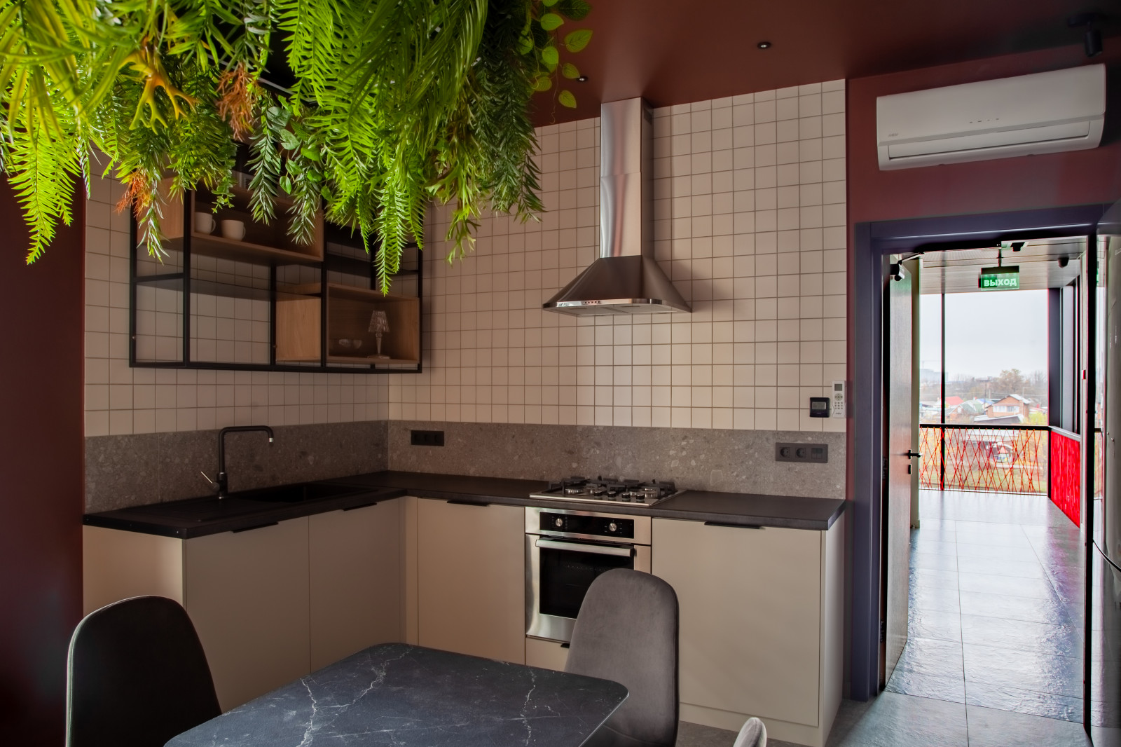 Обложка проекта: отель в Краснодаре ( Куб )