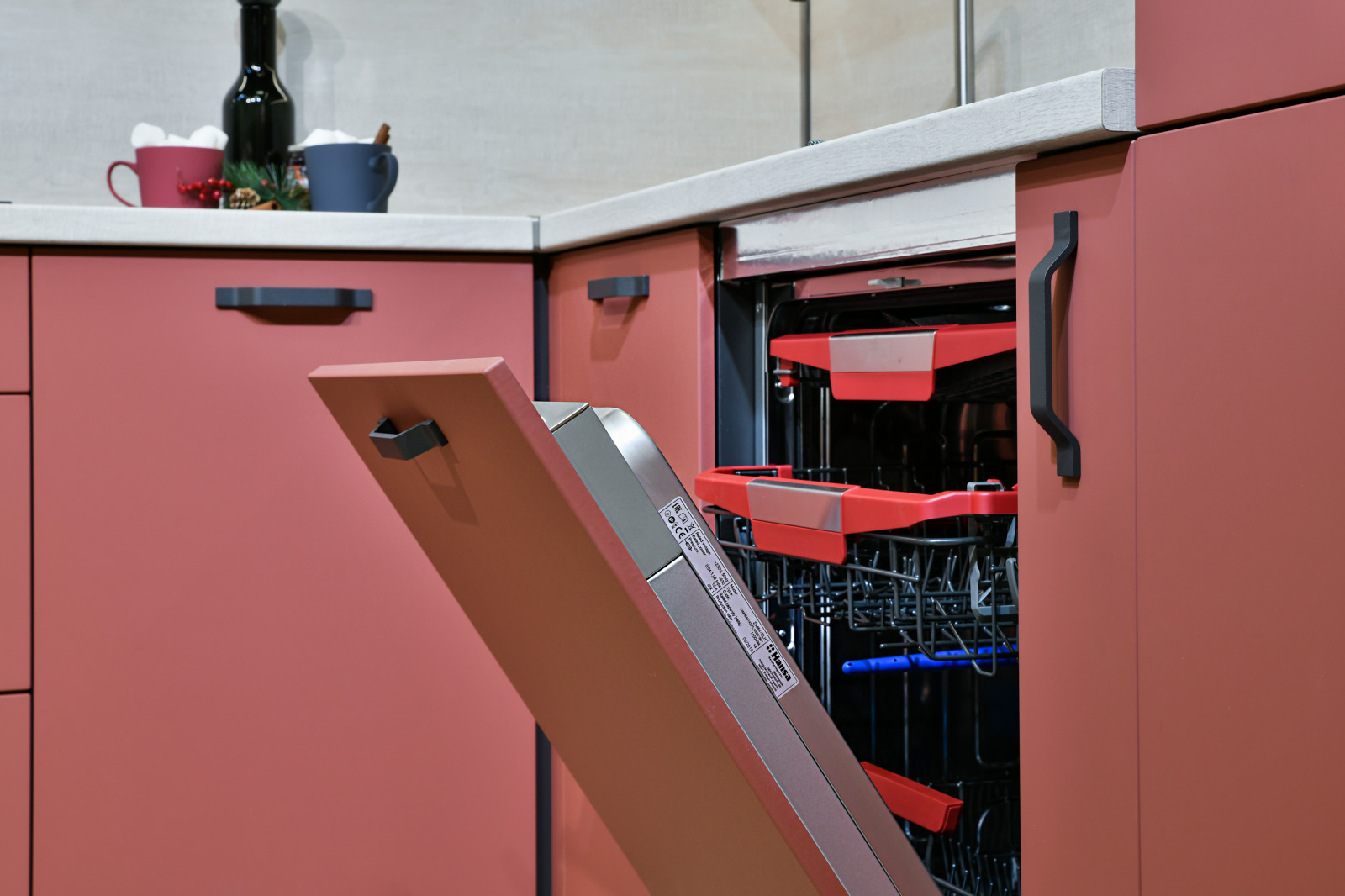 Кухня в треновых оттенках