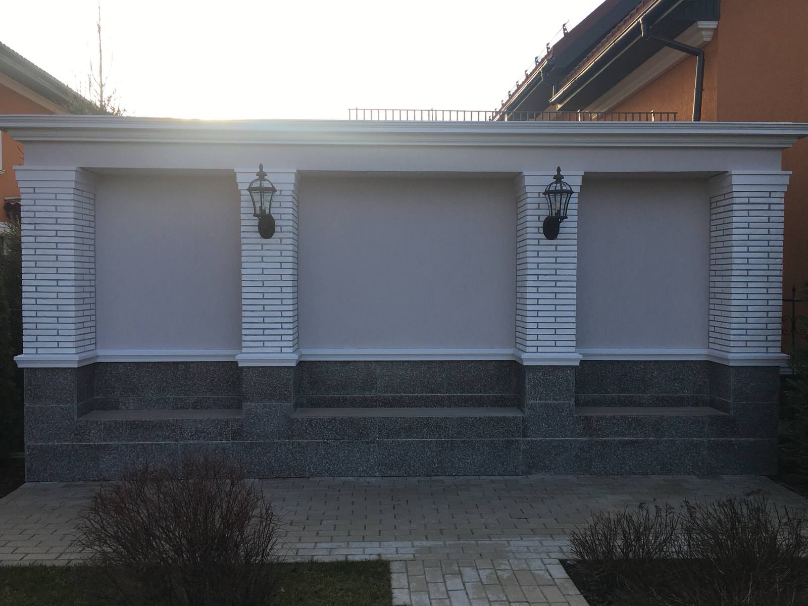 Декоративная стена, ремонт отделки