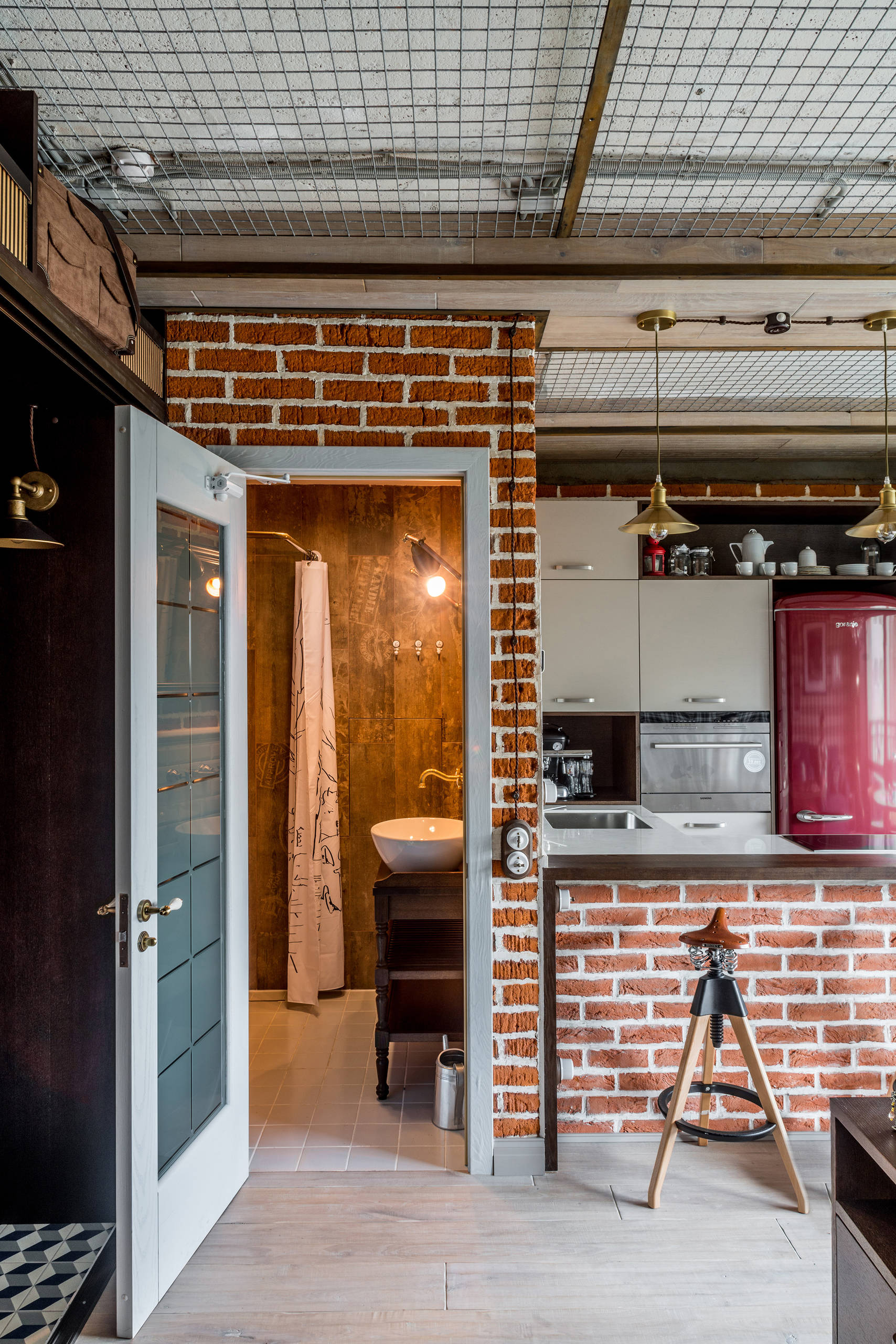 Houzz тур: Лофт «мечта холостяка» в бывшем НИИ