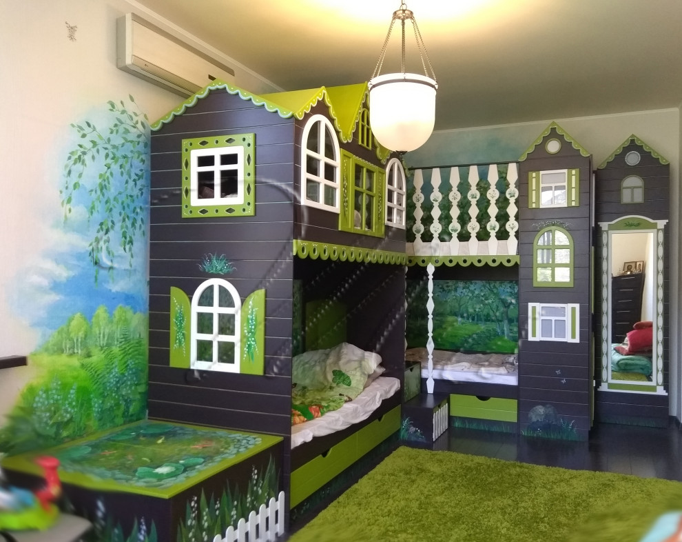 Обложка проекта: Роспись стен в детской семьи Макарских