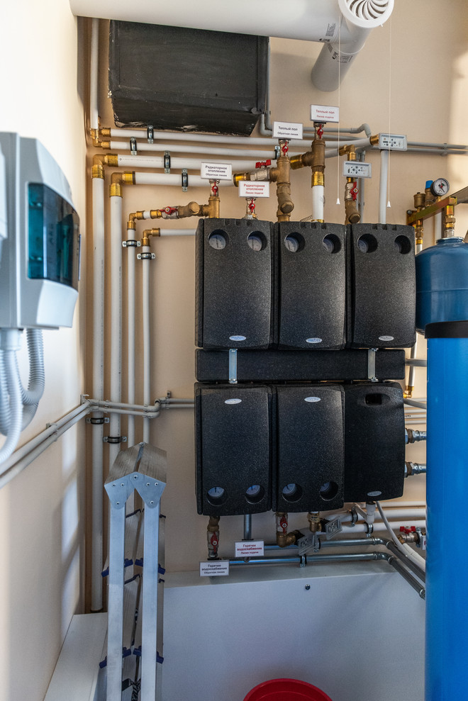 Дом с бассейном