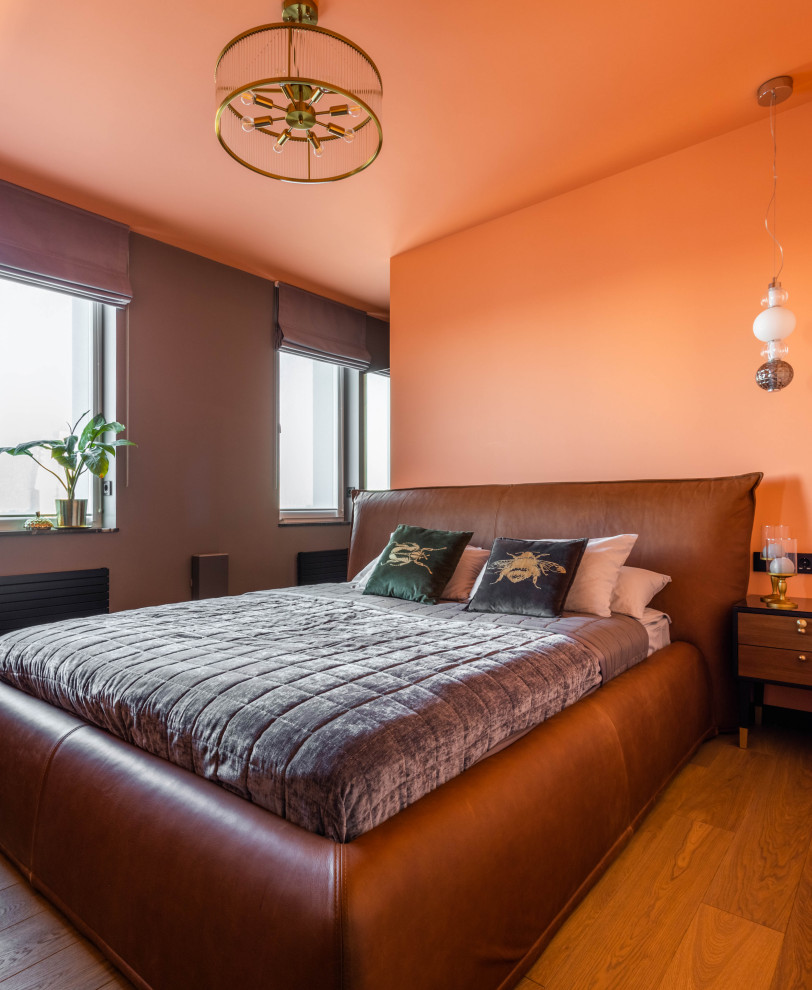 Коралловая спальня