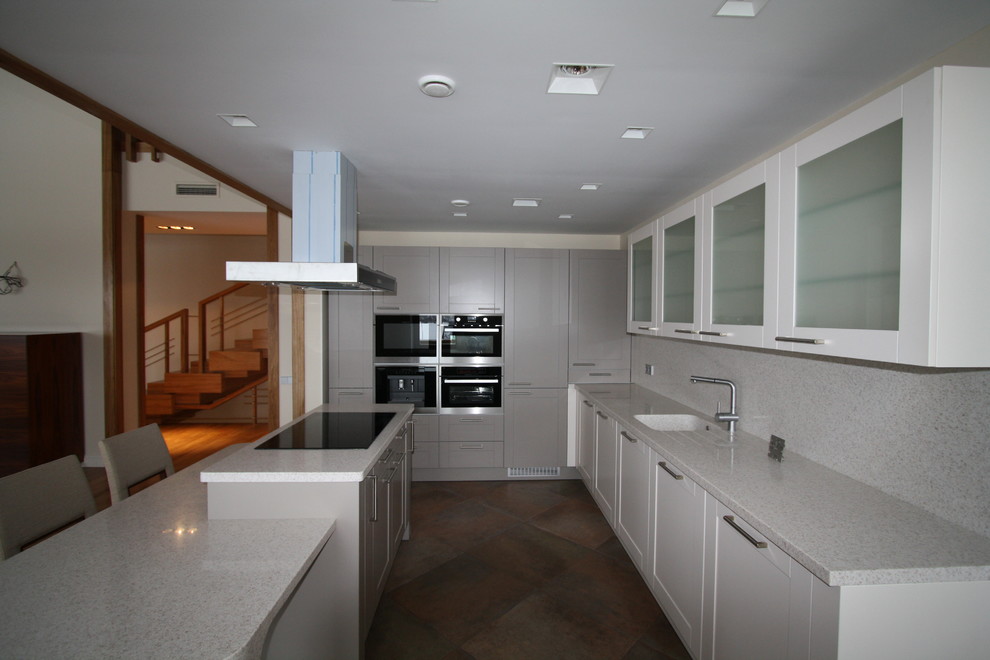 дом в Подмосковье( живые фотографии  интерьера)