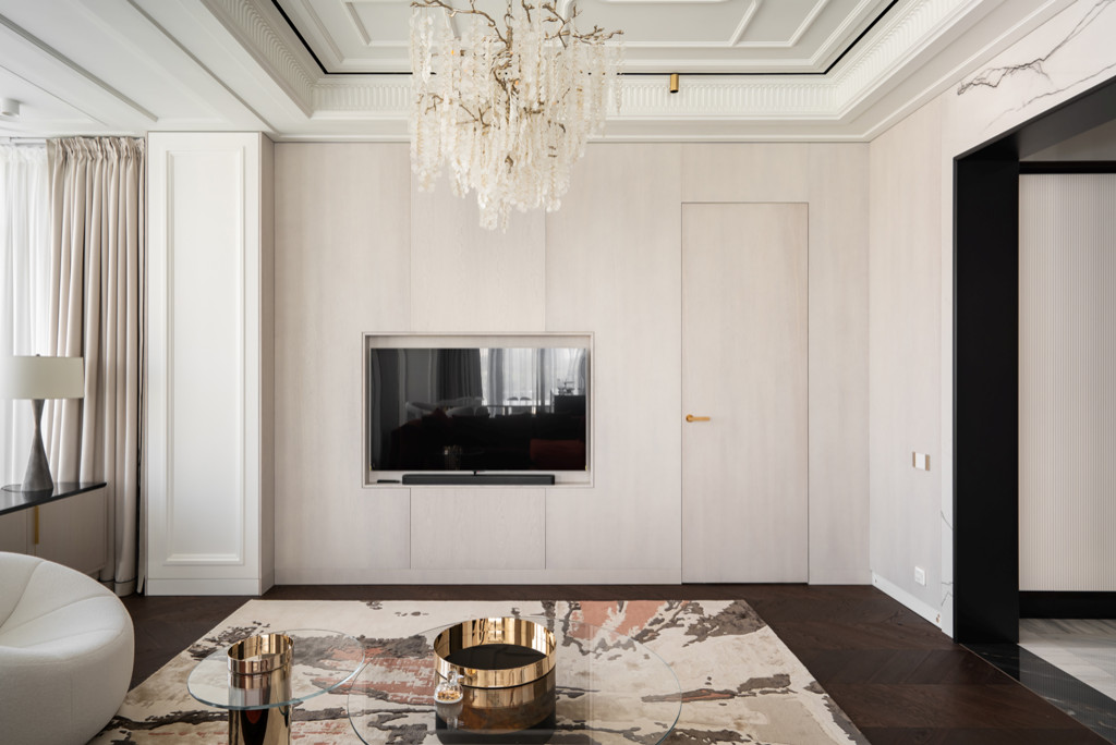 Шикарная квартира с белой мебелью