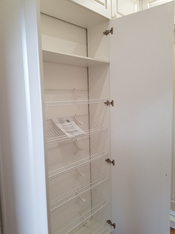 Гардеробная в частном доме.