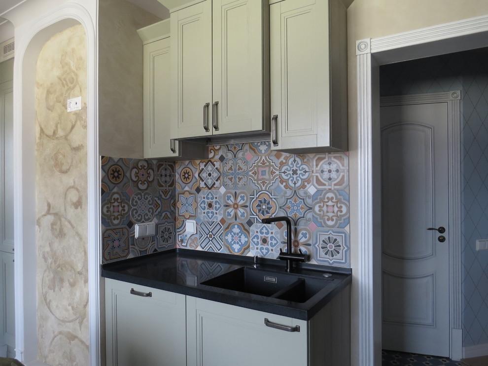 Коллонтай 5/1