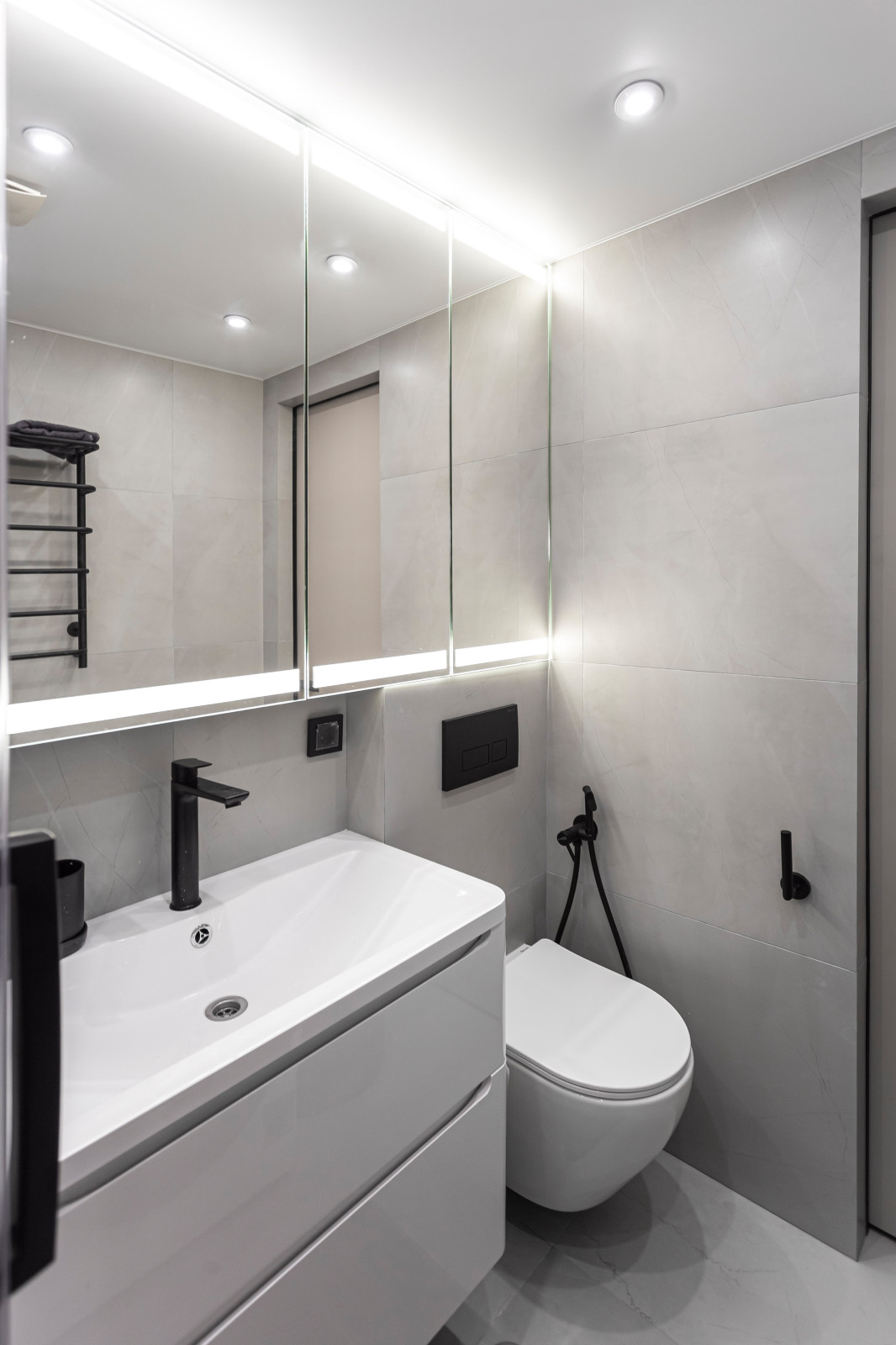 евродвушка в аренду в пятиэтажке рядом с Сити