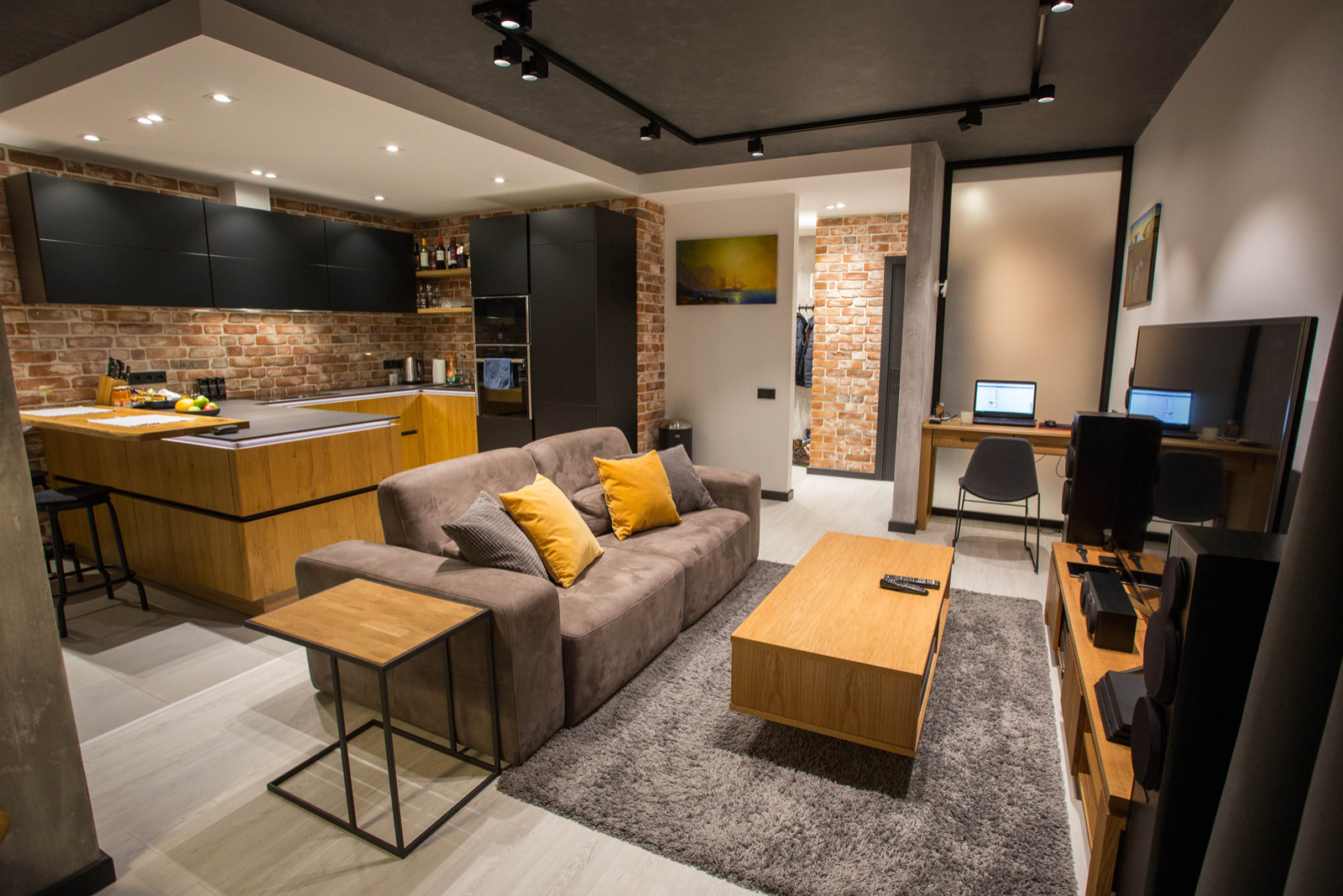 Реализованный проект евродвушки с элементами стиля Лофт