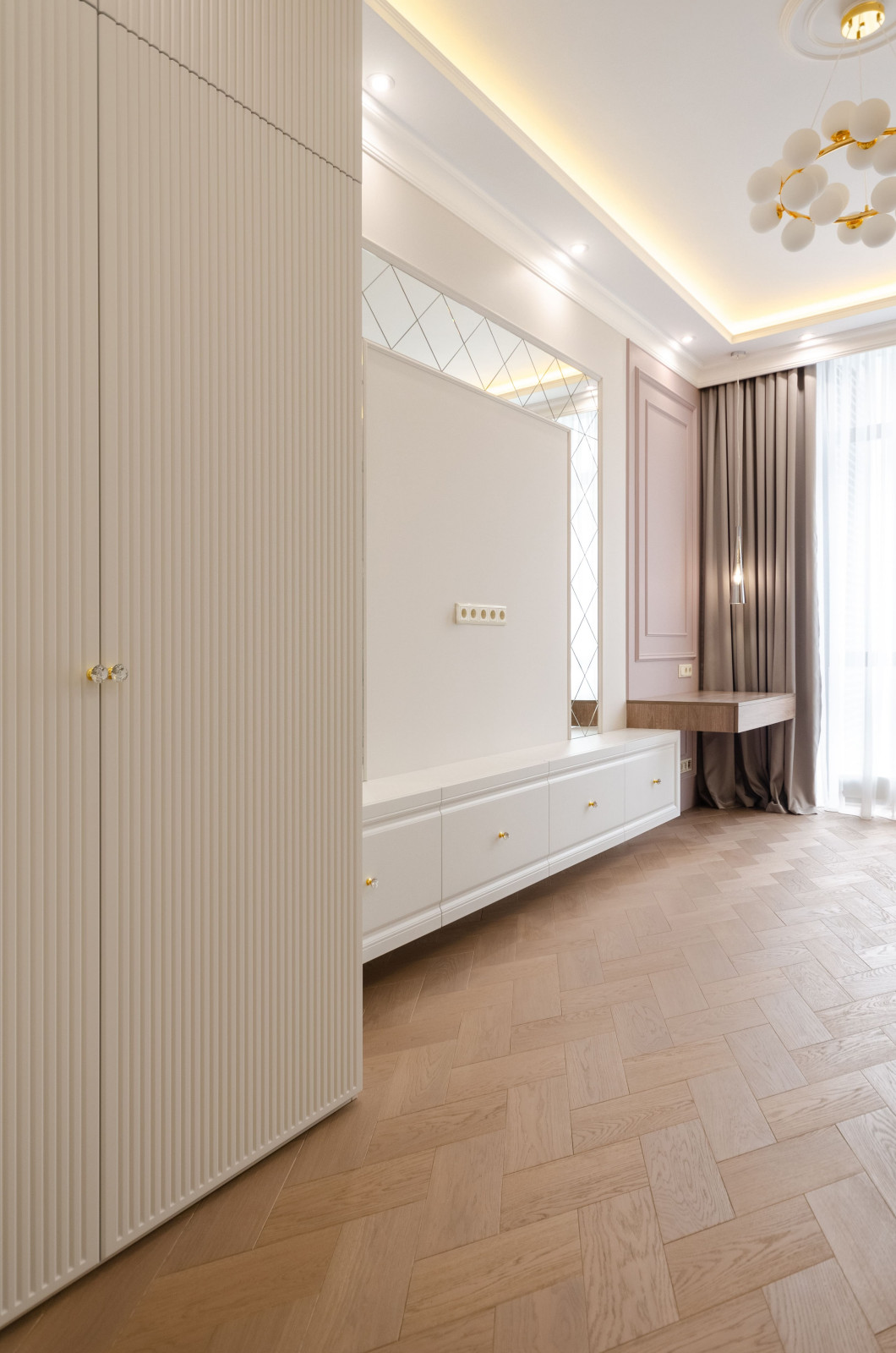 ЖК Алия, 3 комнаты, 105  м²