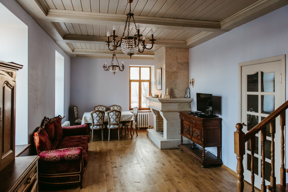 Дом с мезонином