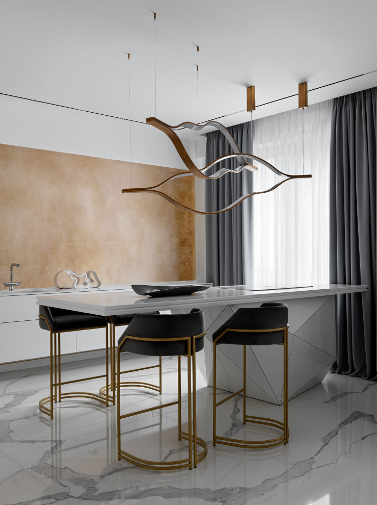 Белый тренд