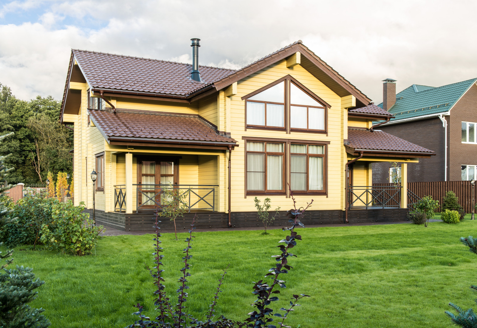 Обложка проекта: Дом из клееного бруса К-244-1